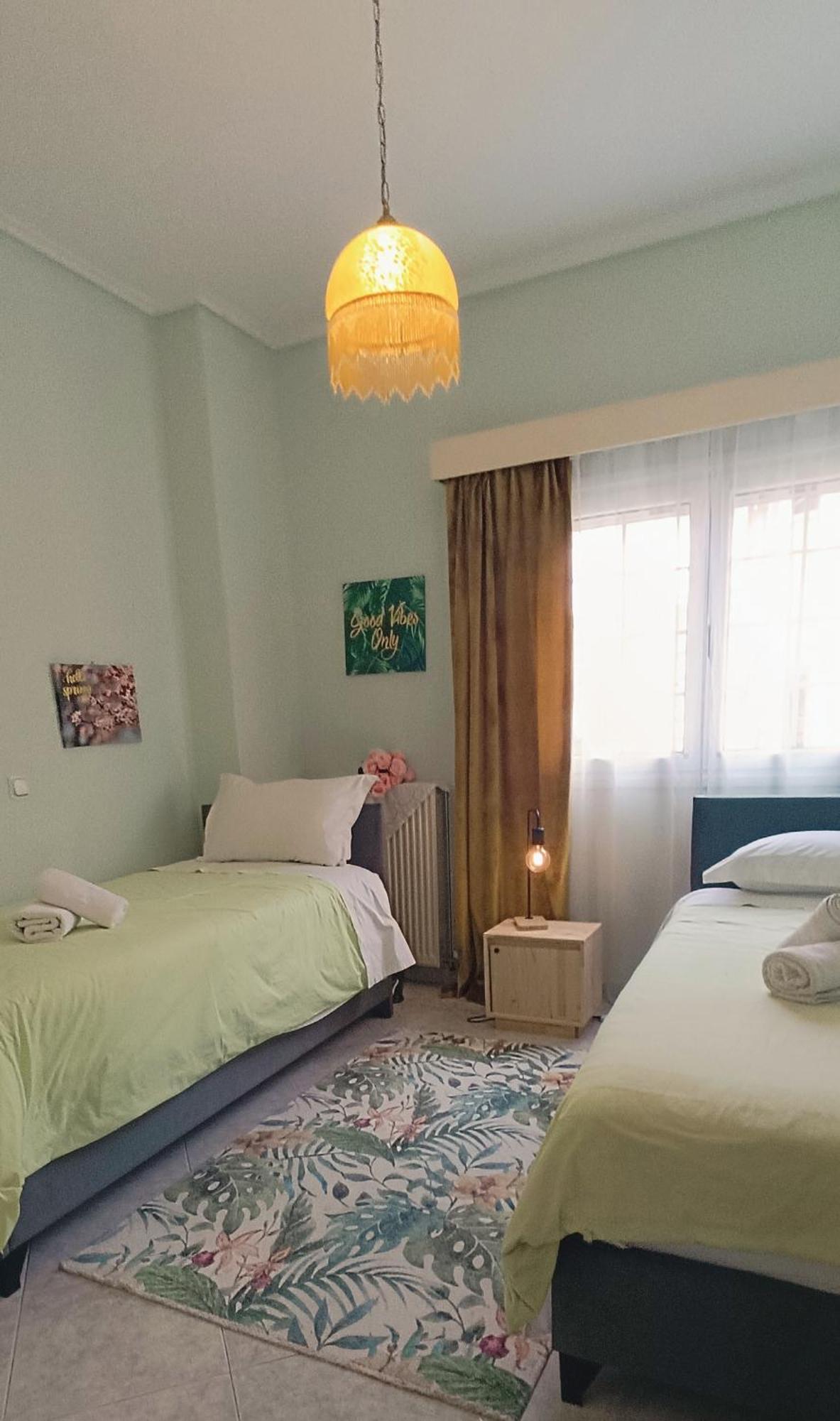 Maria Guesthouse Аліверіон Номер фото